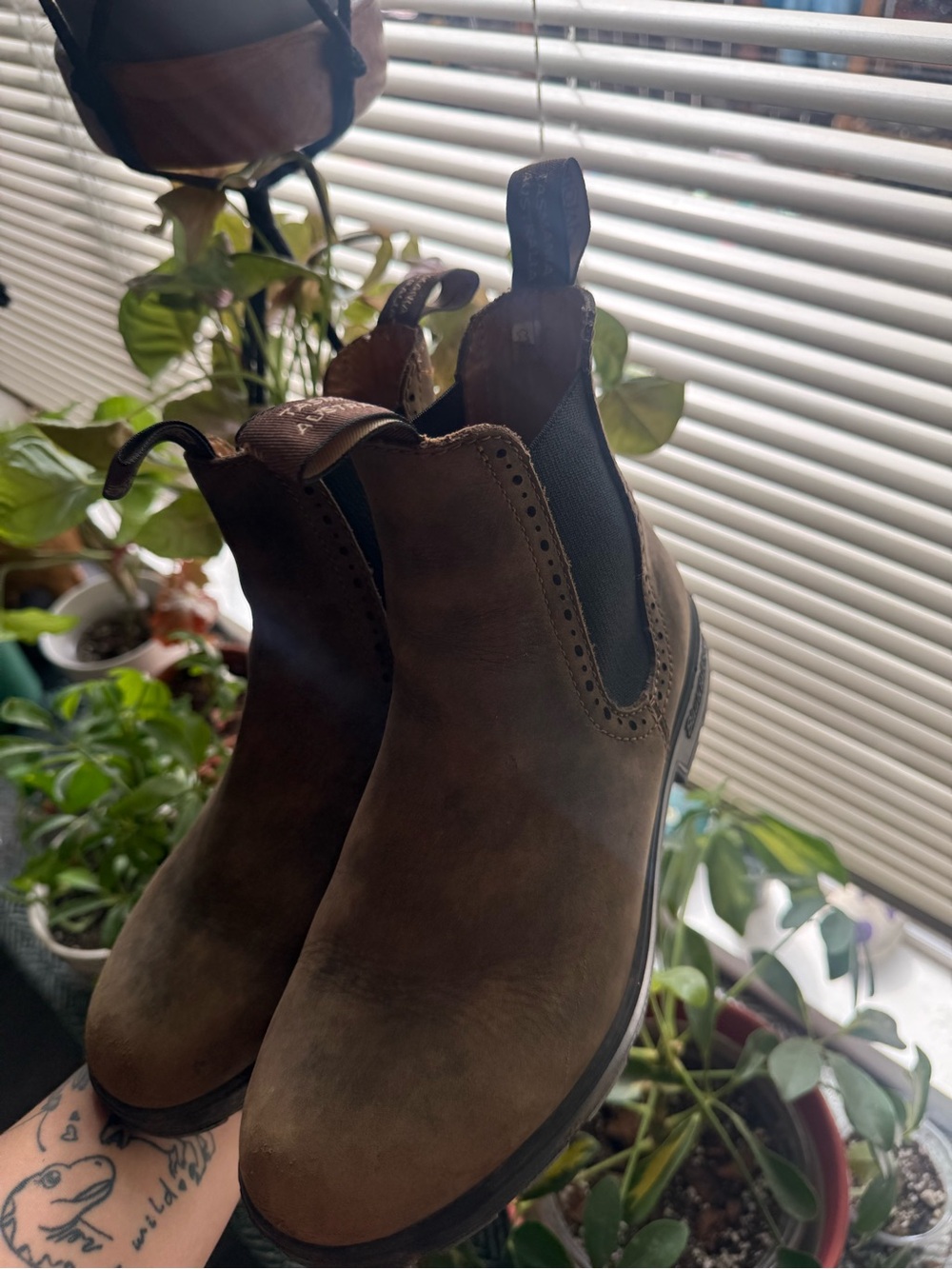 Men's US 6.5 Women US 8.5 AU 5.5  Blundstone Boots